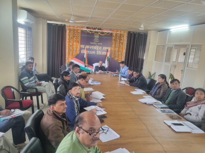 दिशा बैठक की समीक्षा बैठक हेतु अधिकारियों को दिए निर्देश