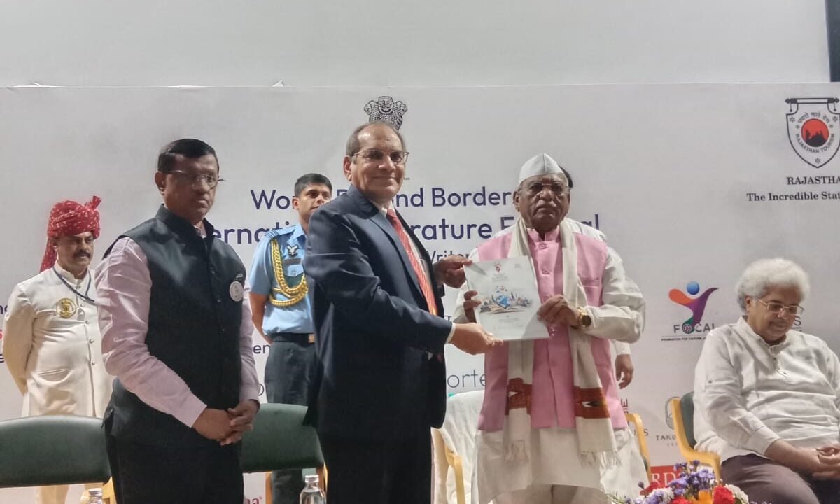राजस्थान के राज्यपाल हरिभाऊ बागड़े की गरिमामयी उपस्थिति में ‘वर्ड्स बियॉन्ड बॉर्डर्स’ अंतरराष्ट्रीय साहित्य महोत्सव का समापन.                                                                                                                       साहित्य, संस्कृति और कूटनीति के वैश्विक संवाद का साक्षी बना रैफल्स यूनिवर्सिटी.